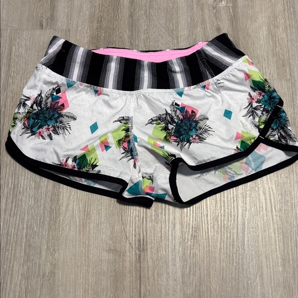 Ivivva Pink and Black Plaid Activewear - Picture 1 of 3